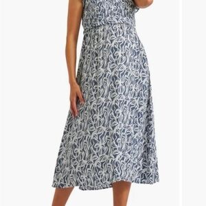 Maternity and nursing dress